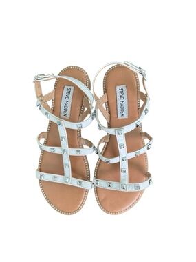 Steve Madden White Pyramid-Stud Strappy Sandals for Women